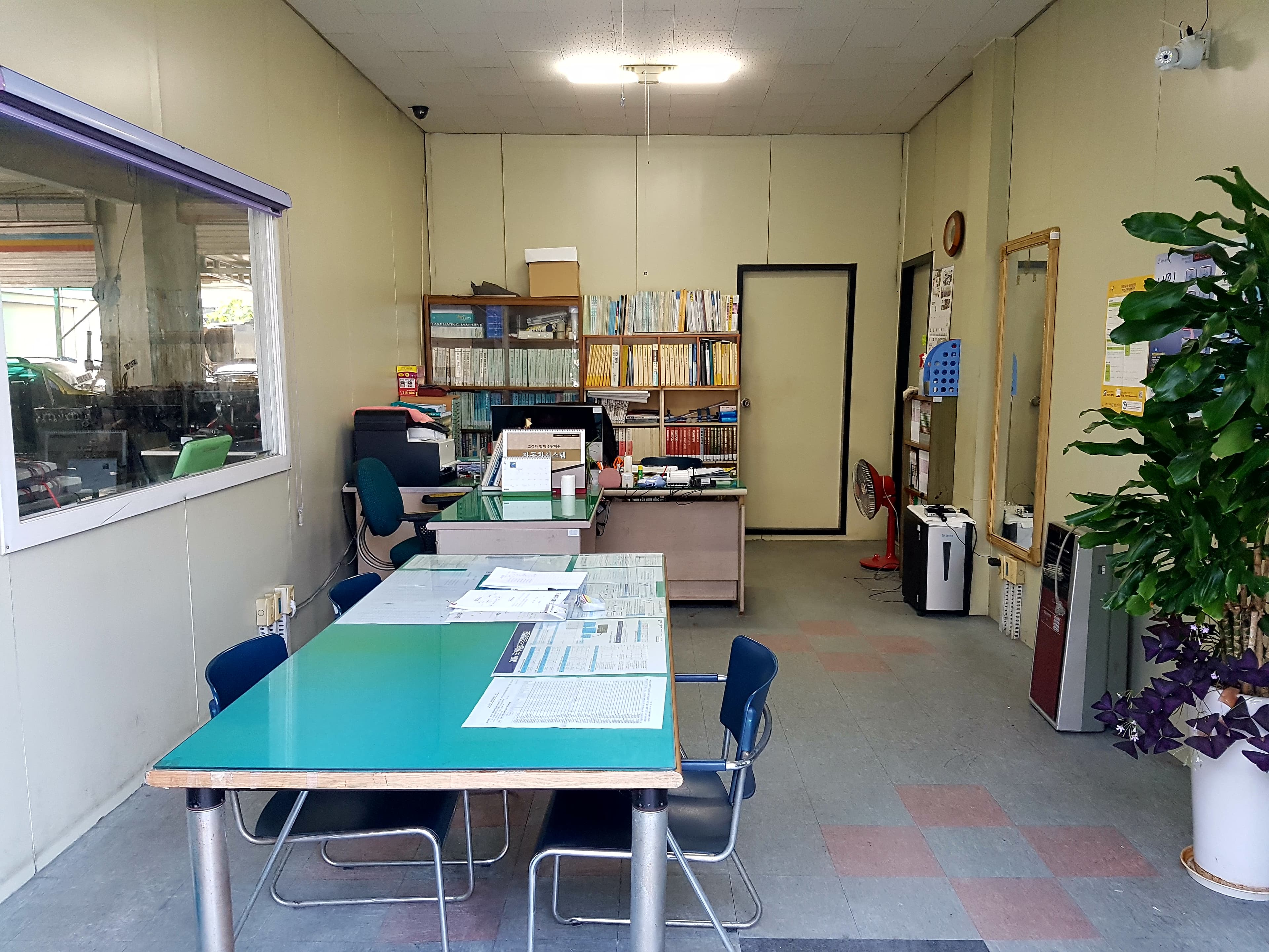 학원 시설 4